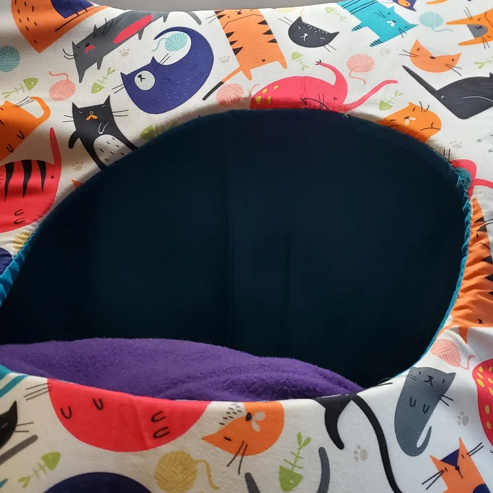 Pet Krewe Modern Cat Cave Bed